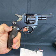 Revolver 1892 � pompe Cal. 8mm/92