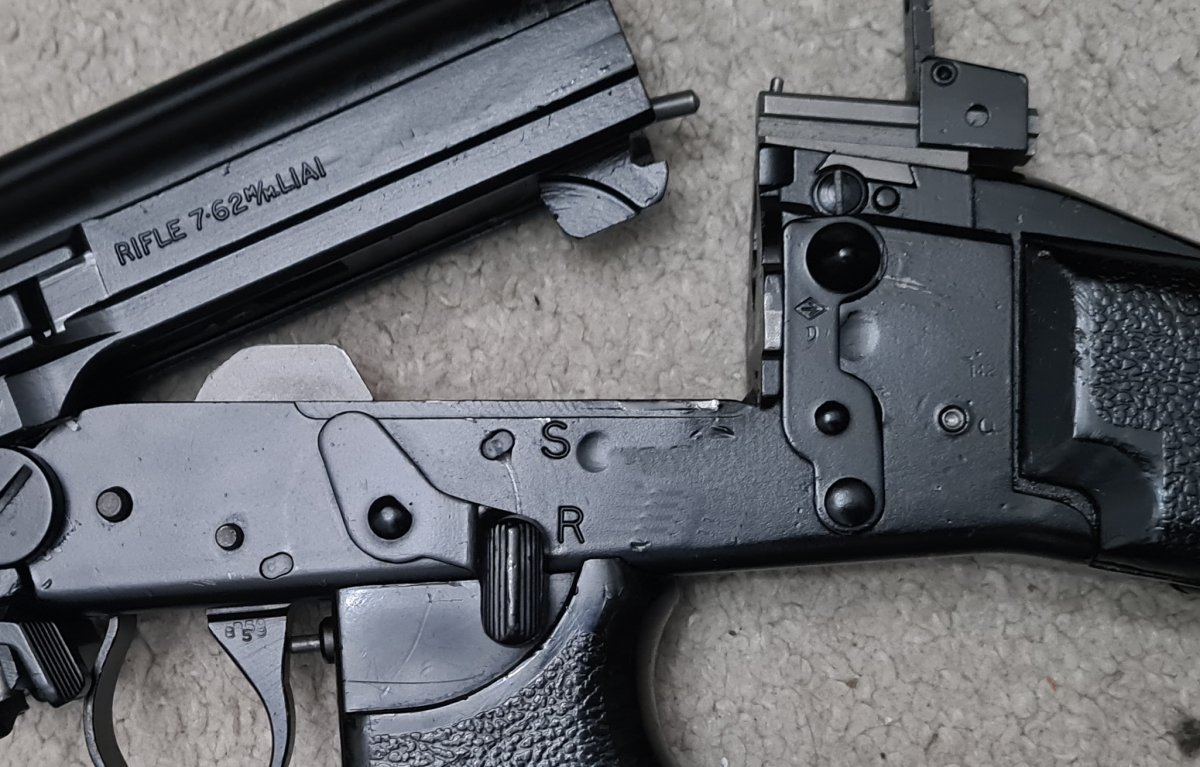 Marquage "S" et "R" pour s�curit� et tir