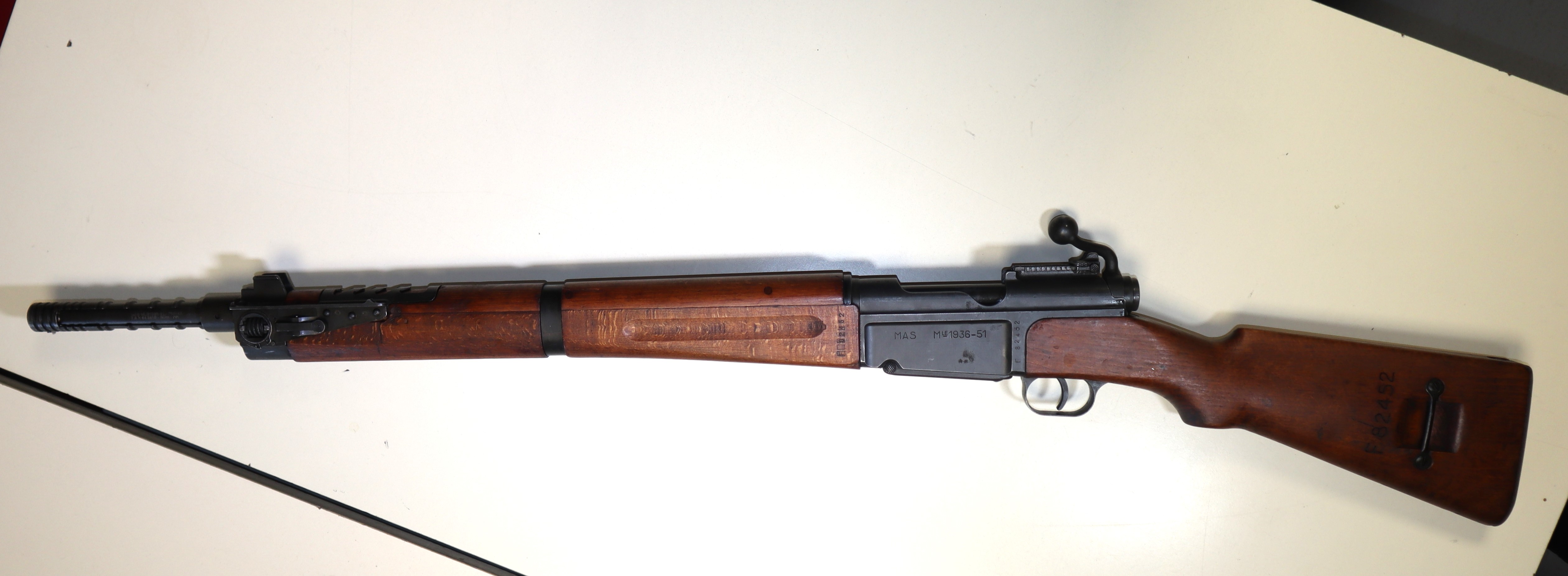  dispositif de lancement de grenade � fusil