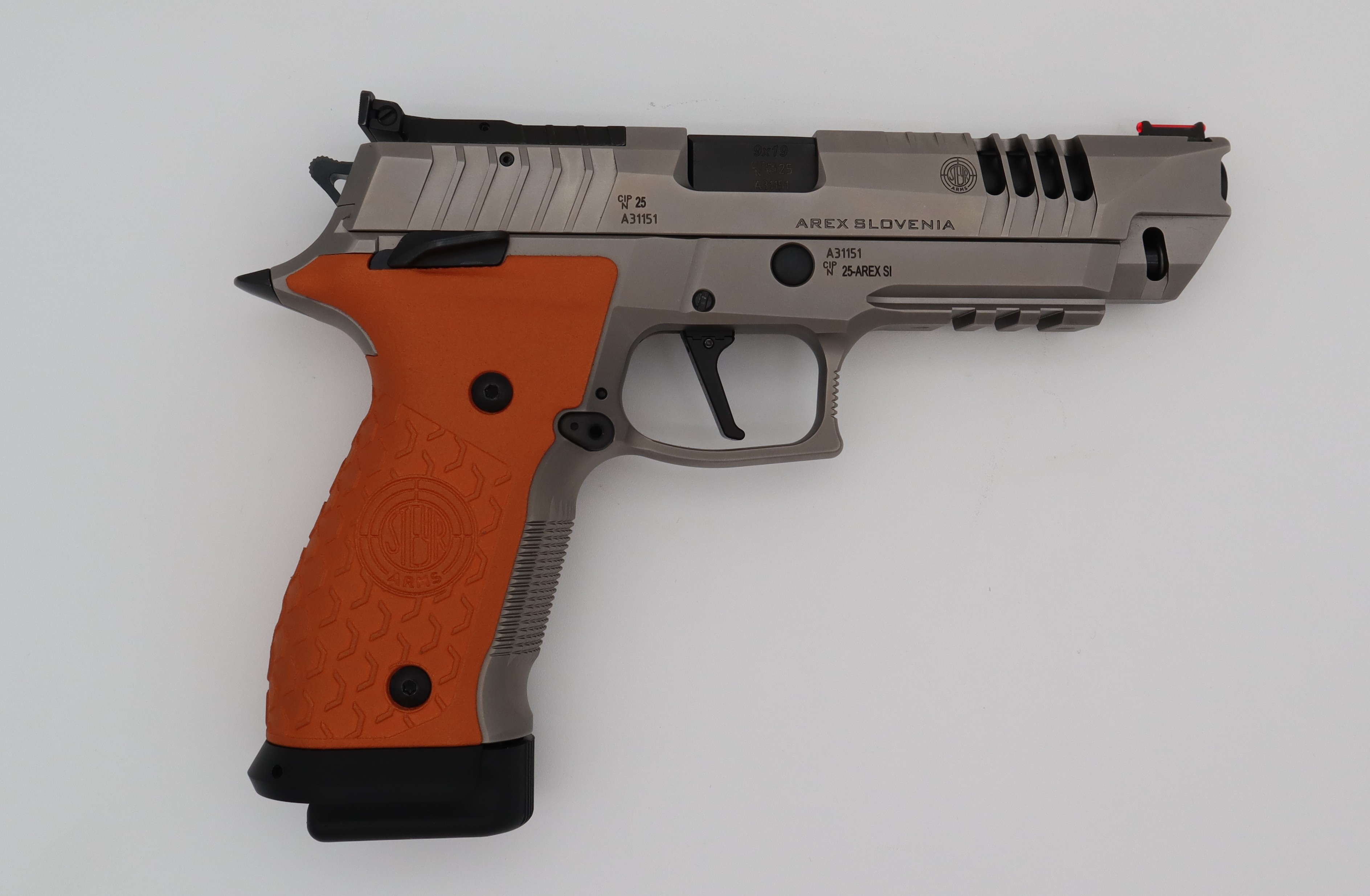 Le Steyr ATC ne cache pas ses origines slov�nes.