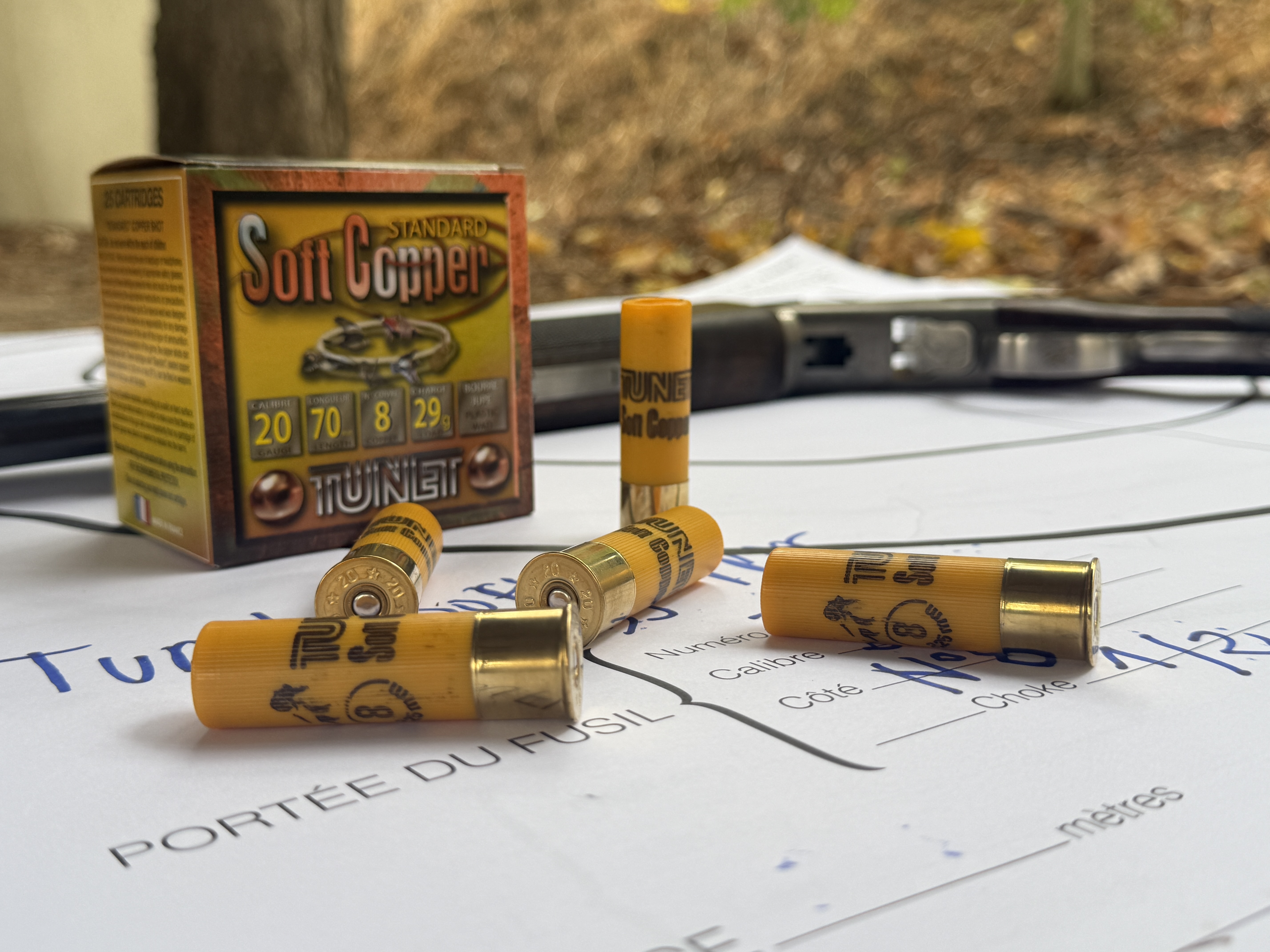 La Tunet Soft Copper Standard en calibre 20/70 : 29 g de cuivre n� 8 dans une bourre � jupe, essay�e au stand avec un superpos� Browning B525.