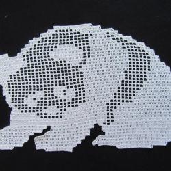 Panda ,d&eacute;co textile, napperon en dentelle de Crochet fait main.