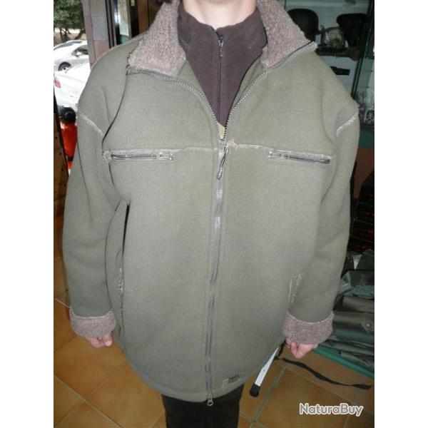 DESTOCKAGE / TOP QUALITE  VESTE FOURREE DE COULEUR VERTE