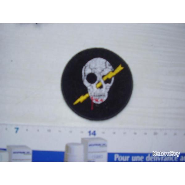 ECUSSON   ARMEE  tete de mort