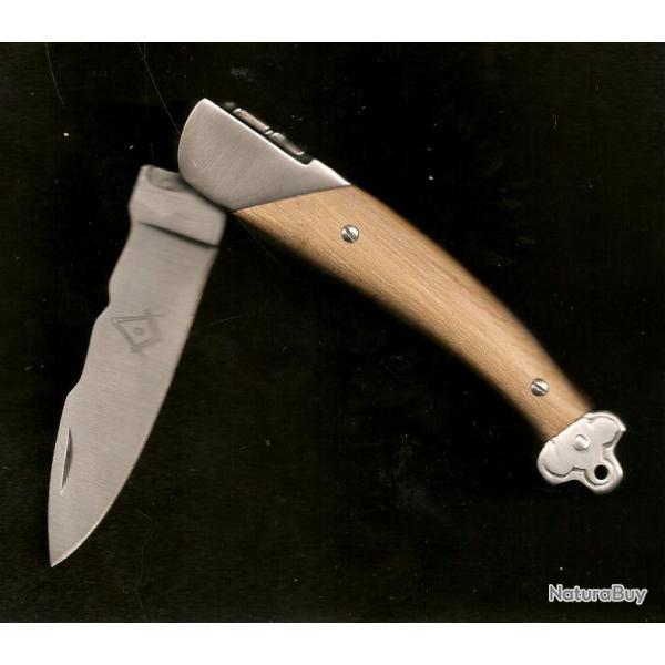 le FRANC MACON *Couteau grav  prnom Collector  recherch