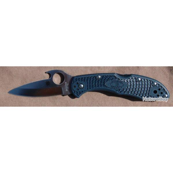 Spyderco Delica4 Emerson Opener - SC11PGYW - Couteau Spyderco VG10 Japan
