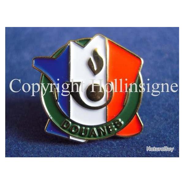 Pins des Douanes