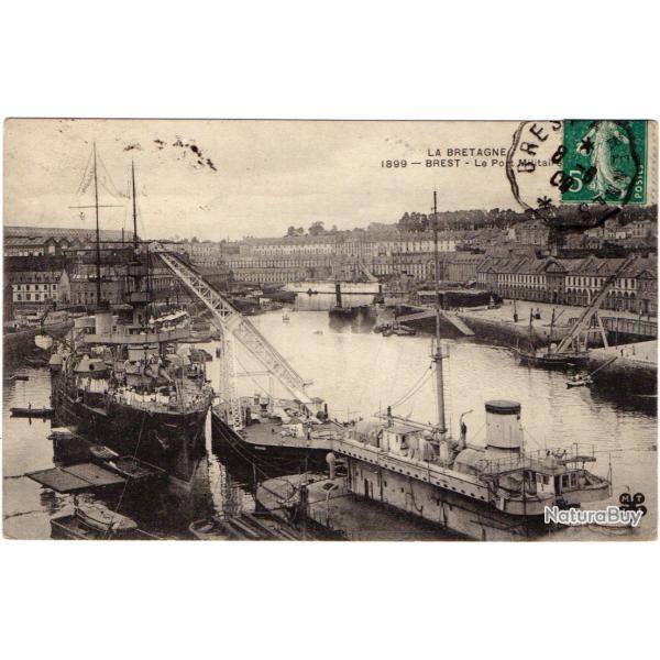 CPA - Marine Militaire - LA BRETAGNE " Brest- Port Militaire - N�092