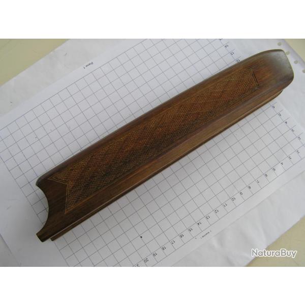 DEVANT BOIS  LONGUESSE BRNO