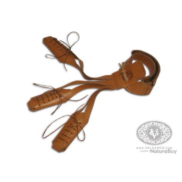LOT - VALGANCH - 2 Gantelets cuir- archer-r�glable