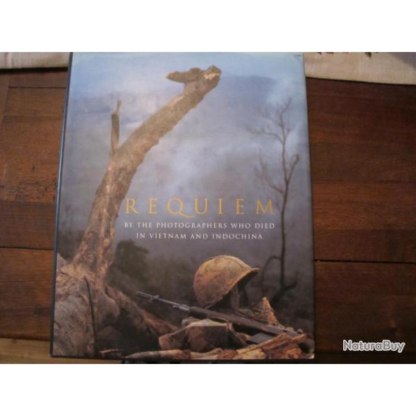 Superbe livre "REQUIEM by the photographers who died in Vietnam and Indochina" jonathan CAPE