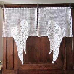 Rideaux brise vue " Oiseaux Perroquets " crochet Pi&egrave;ce unique fait main.
