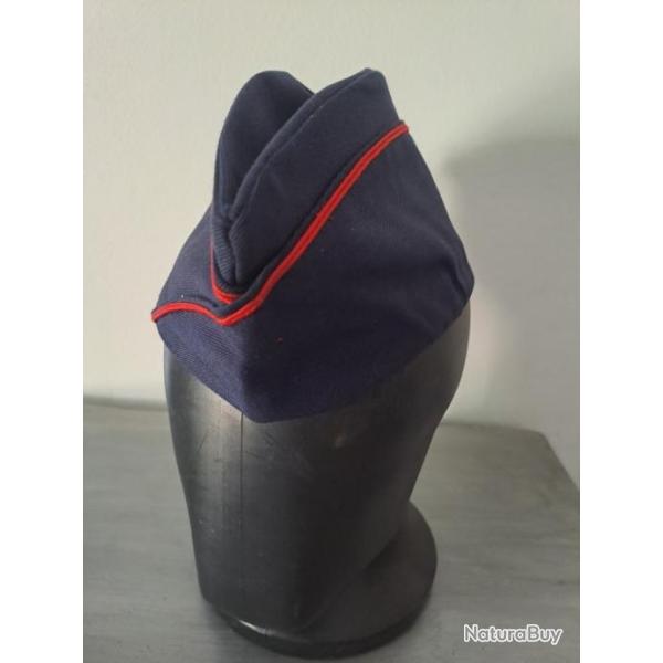 Calot arme espagnole annes 70/80 bleu liseret rouge, fin poque franquiste ( SPANISH ARMY FRANCO