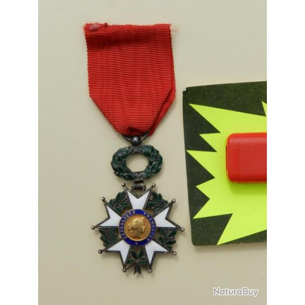 BELLE  CROIX LEGION HONNEUR CHEVALIER  IV REPUBLIQUE  ........#.2