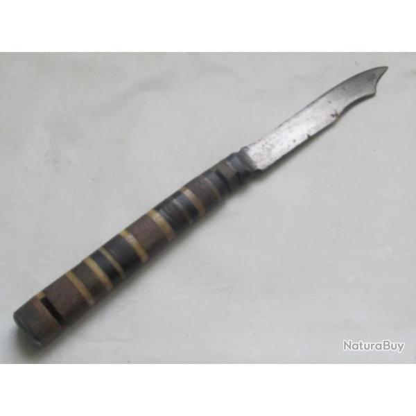 COUTEAU TRADITIONNEL ANCIEN A IDENTIFIER (ITALIE?)