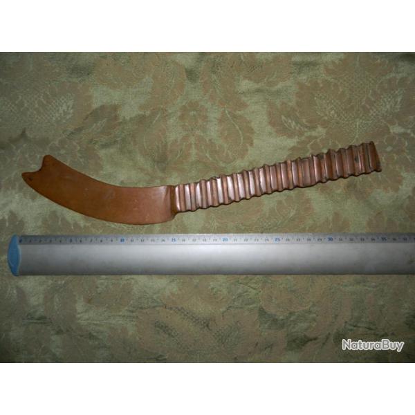 Gros coupe-papier de poilu - artisanat de tranch�e