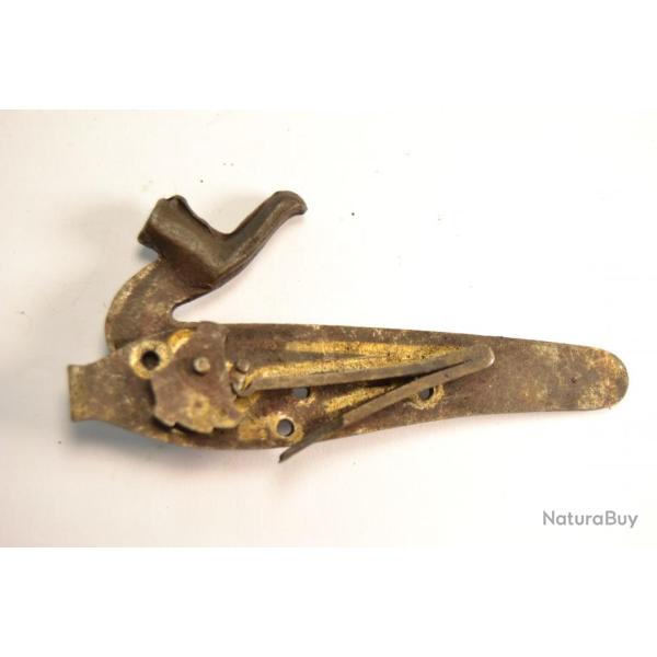 Platine incompl�te pour fusil / pistolet a chien style 19eme Si�cle