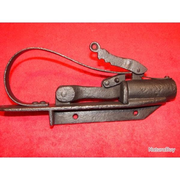 ancien canon d'alarme avertisseur pige a feu ffaroucheur de calibre 16 SALMON