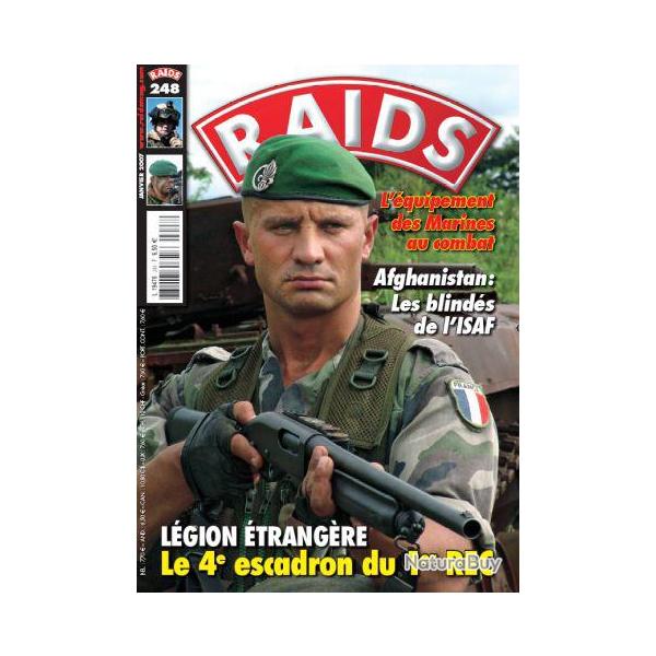 Raids 248 janvier 2007. l�gion �trang�re , le 4e escadron du 1er rec, l'�quipement des marines au