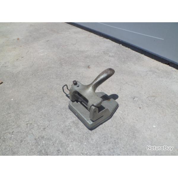 perforatrice vintage LEOBER des annes 50