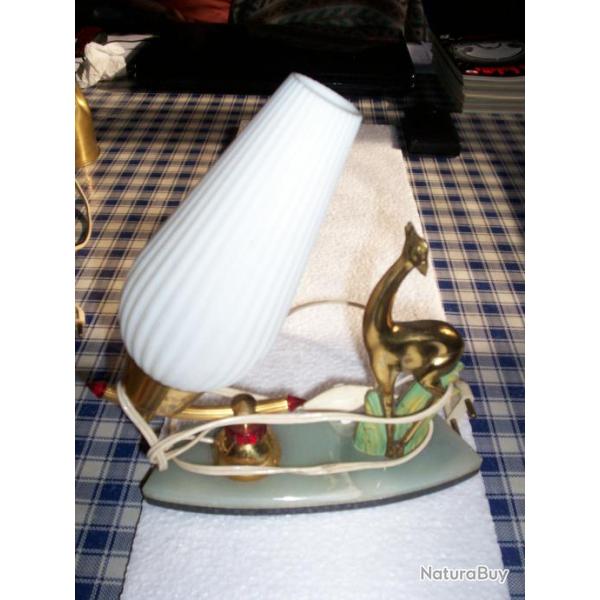 Lampe de chevet tulipe  motif animalier gazelle  vintage