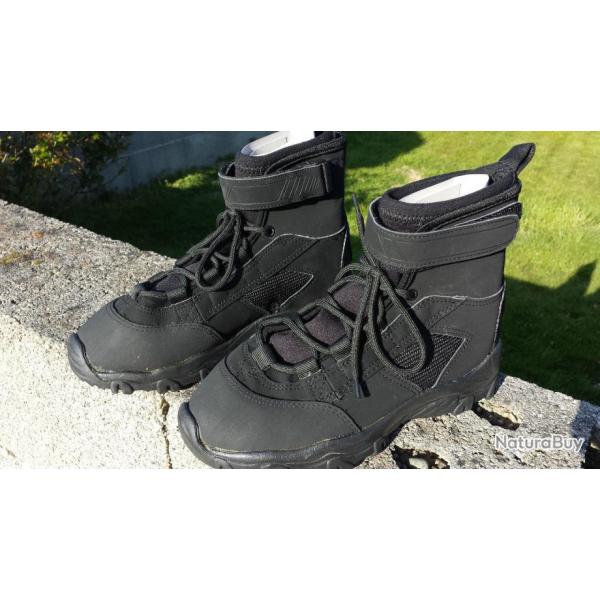 CHAUSSURE �TANCHE PLONG�E