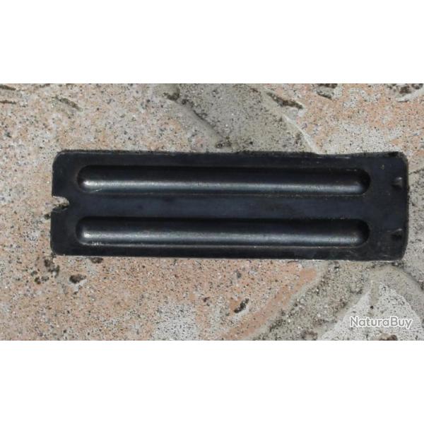 FM 24.29  SEMELLE DE CHARGEUR