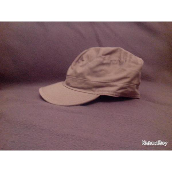 Casquette militaire