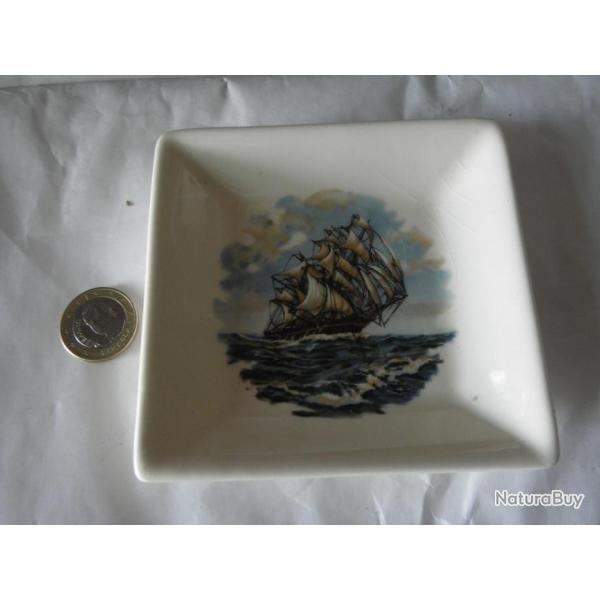 cendrier bateau vide poche porcelaine ECOSSE   WEST HIGHLAND POTTERY