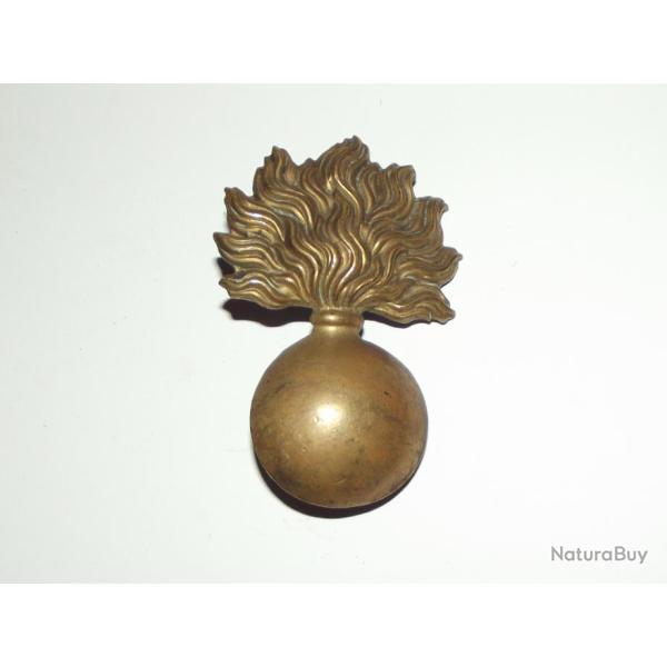 Grenade pour giberne ou coiffure