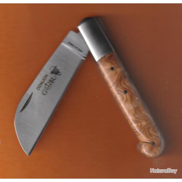 Ce DONJON grav� Pr�nom GRATUIT Couteau OLIVIER que vous voyez peu