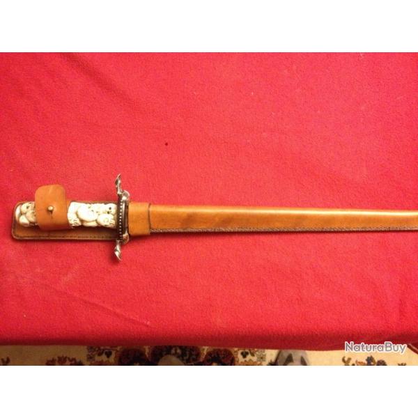 DAGUE DE CHASSE. ---------  nouveau prix. ------