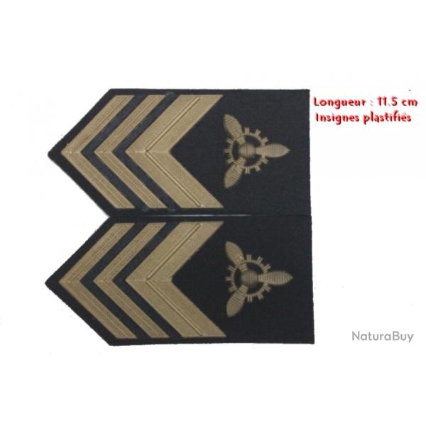 Lot de deux insignes sous off mcanicien Marine Italienne