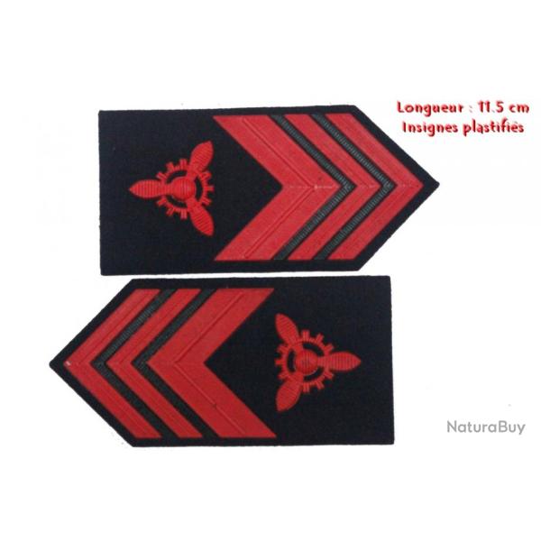 Lot de deux insignes hommes du rang m�canicien Marine Italienne