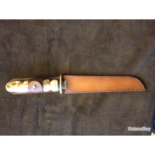 COUTEAU DE CHASS   ----   IDEAL CADEAU  ---nouveau prix