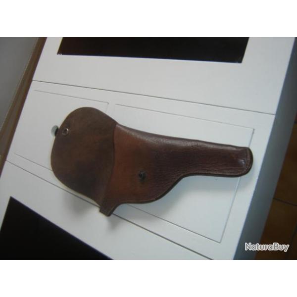 etui cuir pour  reglementaire