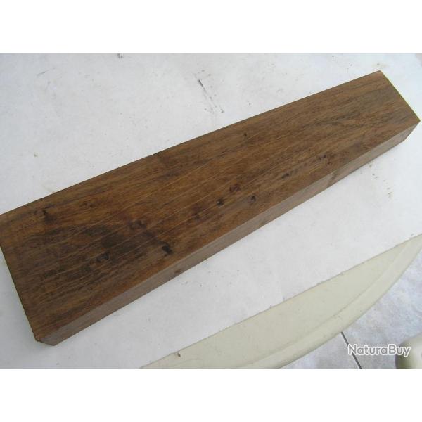 BOIS MAQUETTE CROSSE FUSIL L 472