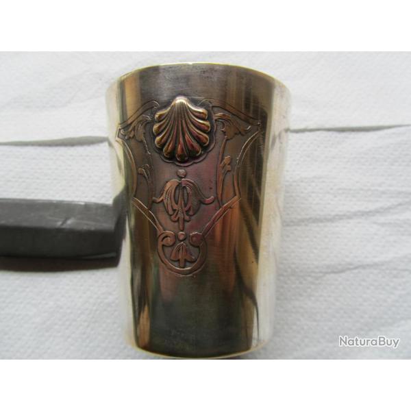 GOBELET ARGENTE ST JACQUES DE COMPOSTELlE