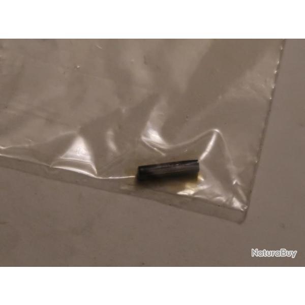 Axe de rotation du canon Manufrance Le Fran�ais REF @