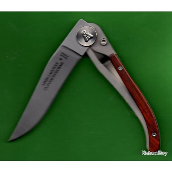 Grav� au Pr�nom SQUELETTE couteau Vallernia 11cm Design Claude  DOZORME