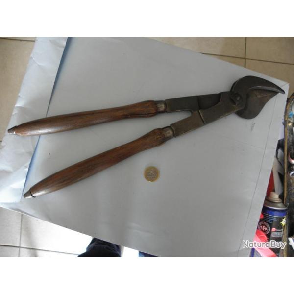 grand scateur coupe vigne CHRETIEN