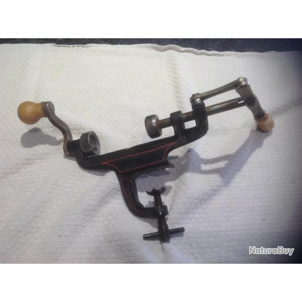 sertisseur a broche en calibre 16  rouge et noir