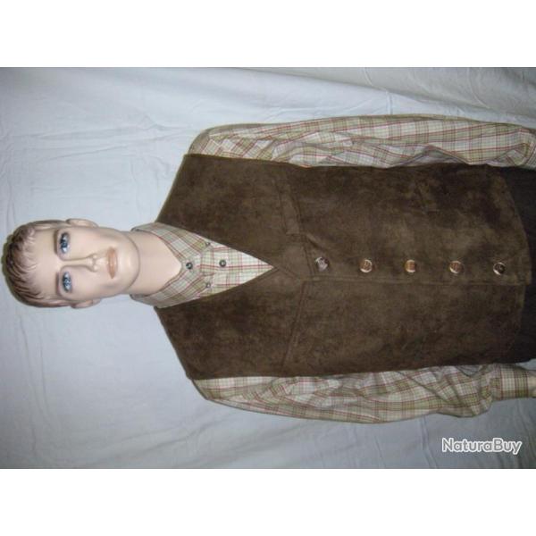 GILET TRACHTEN COLOR:55