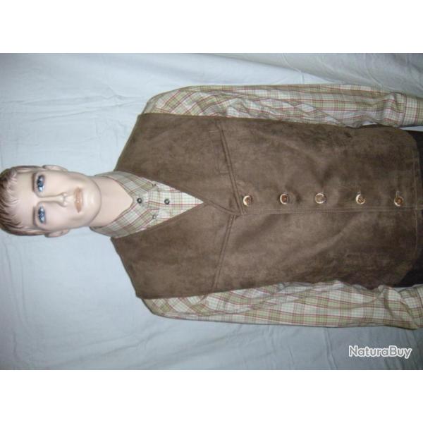 GILET TRACHTEN COLOR:66