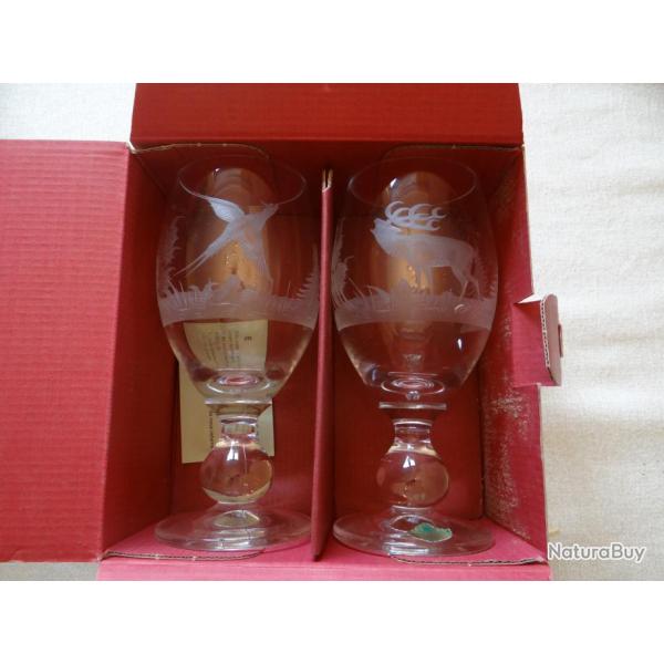 Verres  bire de Bavire avec scne de chasse cerf