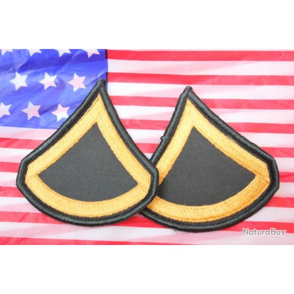 Lot de 2 insignes tissus "Private First Classe" de l'US ARMY