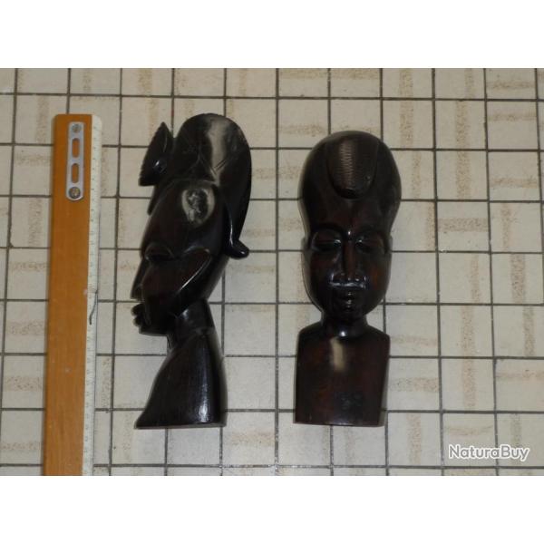 tr�s belles statues en �b�ne repr�sentant un couple