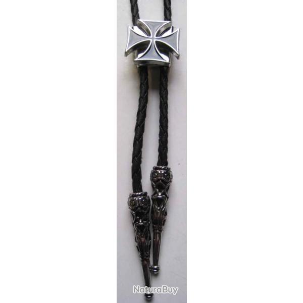 BOLO TIE  CELTIQUE - CROIX MALTE - IRON CROSS - Ref08