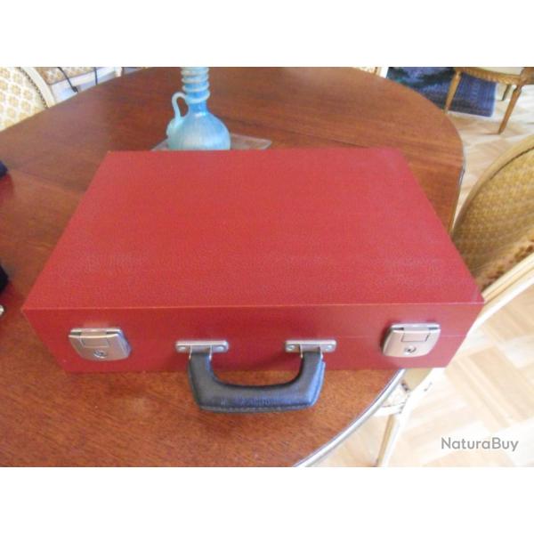 APPAREIL POUR VOUS CHASSEURS, PECHEURS, SPORTIFS ET LES AUTRES ,  CONTRE LES DOULEURS  !!