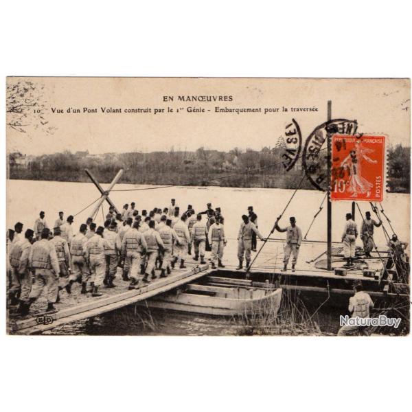 CPA -  Militaire EN MAN�UVRES Vue d'un Pont Volant construit par le 1 er G�nie- Embarquement N�1211